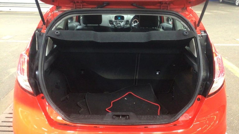 2013 Ford Fiesta Zetec - New Years MOT - £35 Road Tax - Low Mileage - 3 Month Warranty