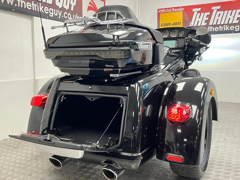 2014 Harley-Davidson Tri Glide 103 Trike - 25,000 Miles