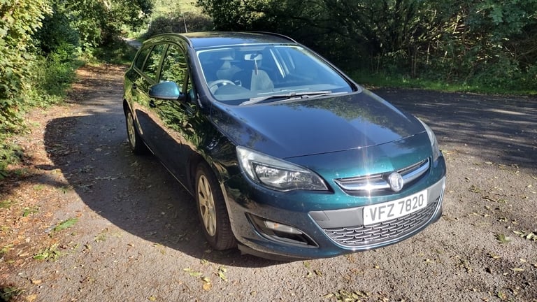 2015 Vauxhall ASTRA diesel Estate 1.6 Cdti eco flex 