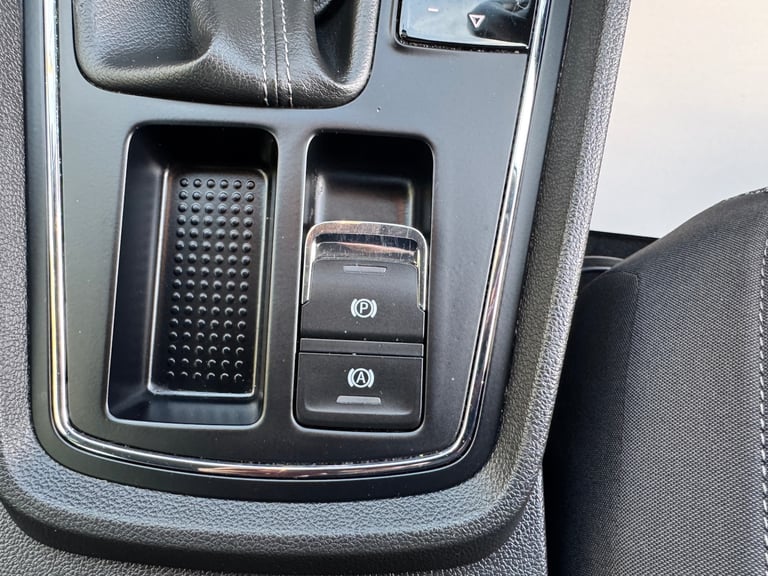 2019 SEAT Leon 1.6 TDI SE Dynamic [EZ] 5dr DSG HATCHBACK Diesel Automatic