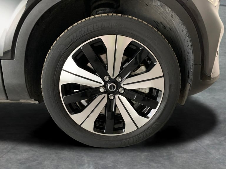 2022 Volvo XC40 170kW Recharge Core 69kWh 5dr Auto ESTATE ELECTRIC Automatic