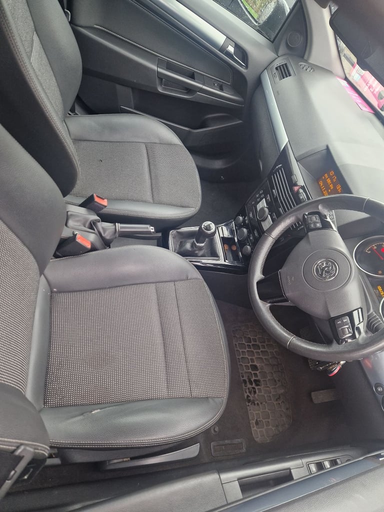Vauxhall, ASTRA, Hatchback, 2007, Manual, 1598 (cc), 5 doors