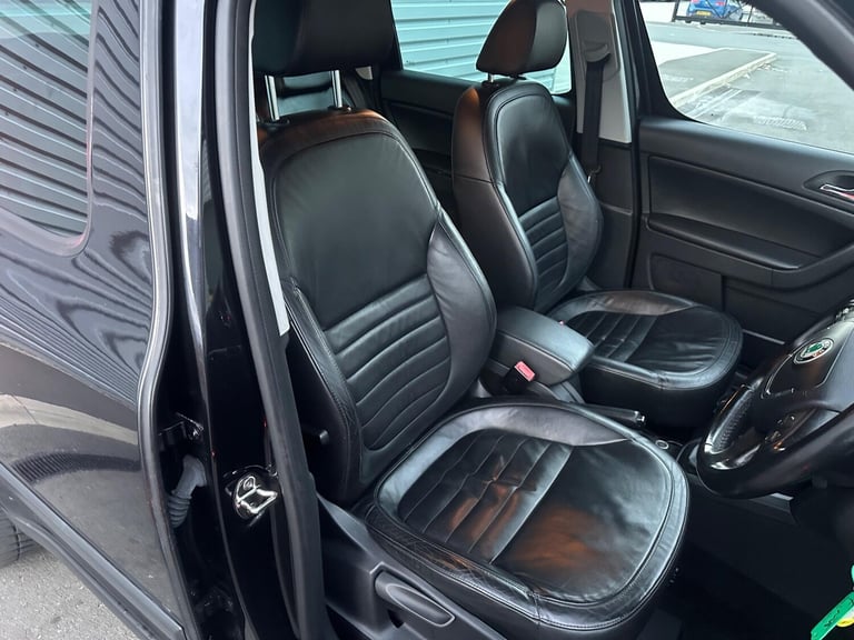 2011 Skoda Yeti 1.8 TSI Elegance 4WD Euro 5 5dr HATCHBACK Petrol Manual