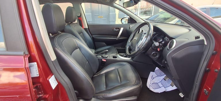 2013 Nissan Qashqai 1.6 dCi Tekna 5dr [Start Stop] HATCHBACK DIESEL Manual