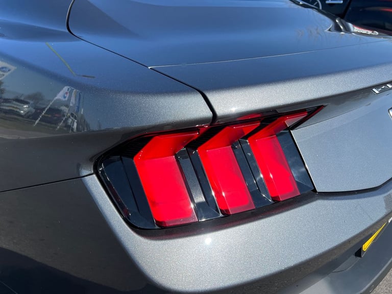 2025 Ford Mustang Fastback GT 5.0 V8 Auto Coupe Petrol Automatic