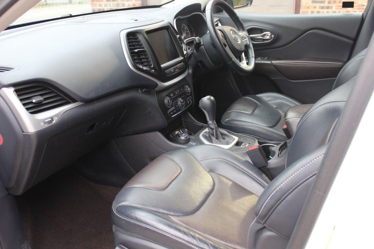 2014 Jeep Cherokee 2.0 CRD Limited Auto 4WD Euro 5 (s/s) 5dr ESTATE Diesel Automatic