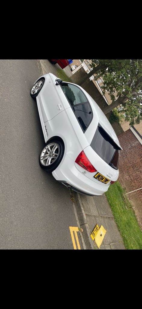 Audi, A1, Hatchback, 2014, Manual, 1598 (cc), 3 doors