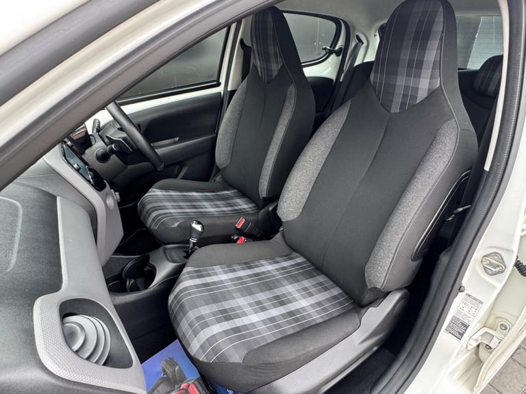 2018 Peugeot 108 1.0 Active 2 Tronic Euro 6 5dr HATCHBACK Petrol Automatic