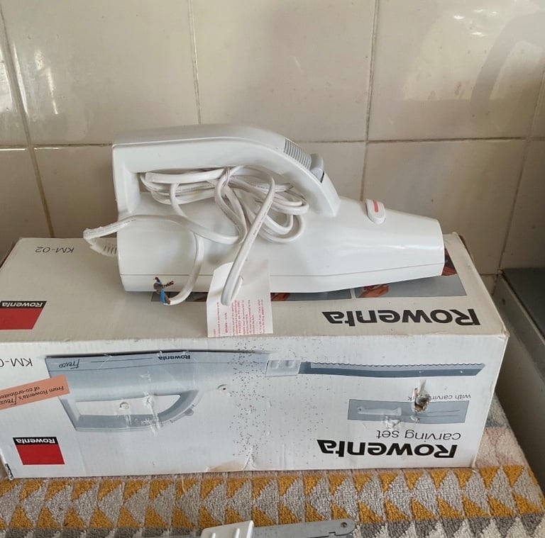 Vintage Boxed Rowenta Electric Carving Set