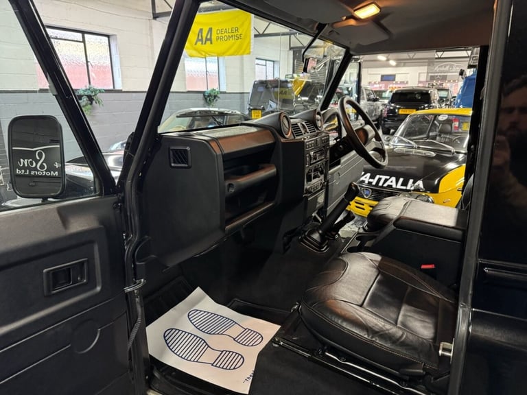 2013 63 LAND ROVER DEFENDER 90 LXV 65TH ANNIVERSARY 2.2 TDCI HARD TOP SUV 3DR DI