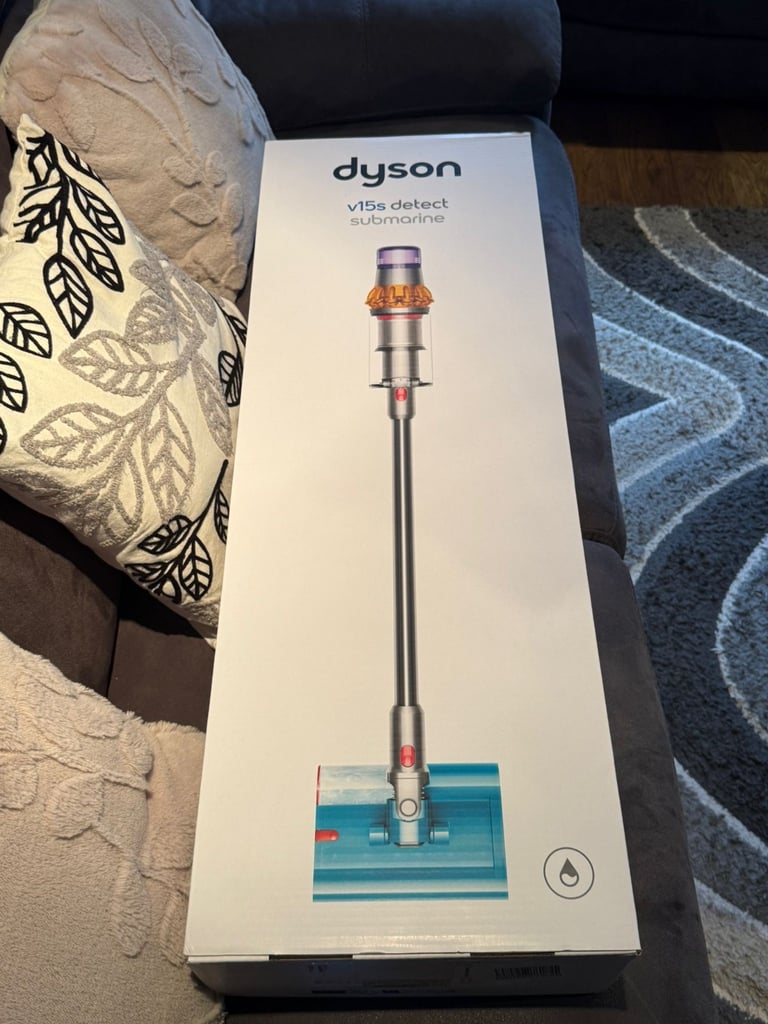 Dyson V15s Detect Submarine