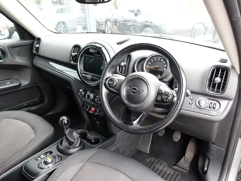 2018 MINI Countryman 1.5 GPF Cooper SUV 5dr Petrol Manual Euro 6 (s/s) (136 ps) HATCHBACK Petrol ...