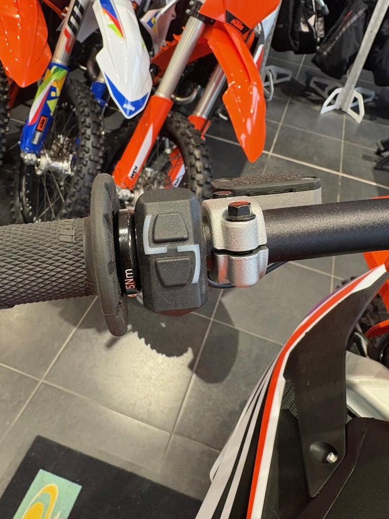 NEW KTM 125 SX