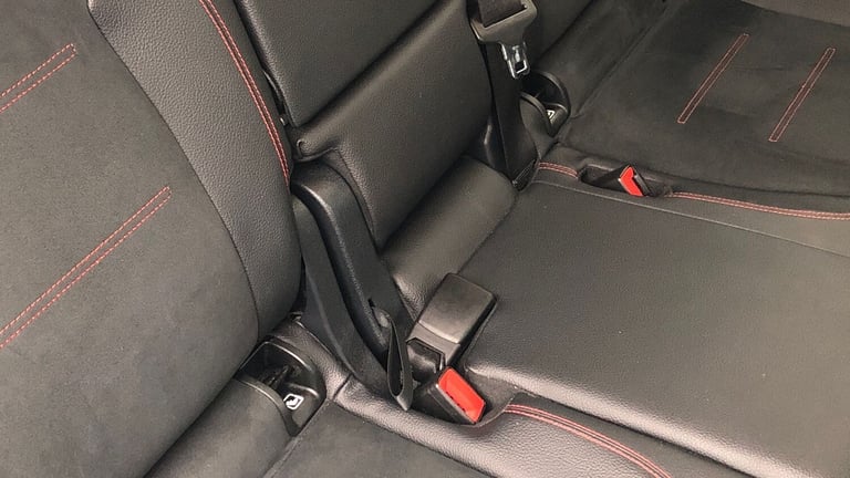 2021 Mercedes-Benz GLB GLB 220 AMG LINE PREM D 4 Estate Diesel Automatic