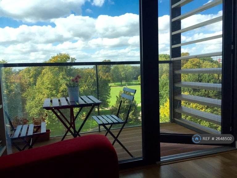 1 bedroom flat in Cranston Court, London, W12 (1 bed) (#2648502)