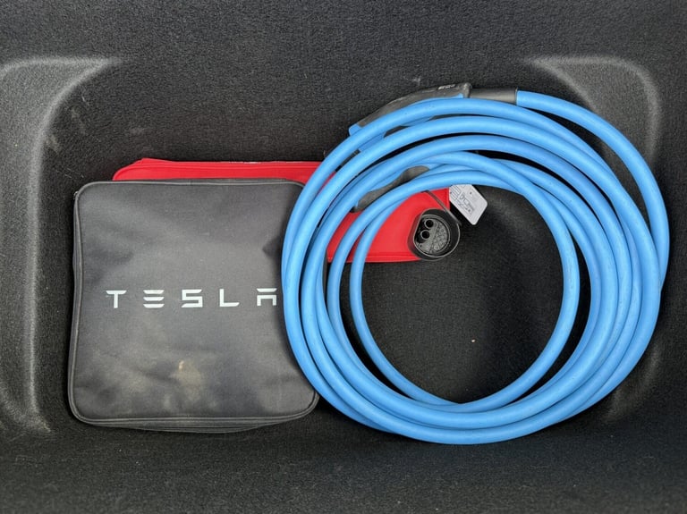 2022 Tesla Model Y (Dual Motor) Long Range SUV 5dr Electric Auto 4WDE (384 bhp) SUV Electric Auto...