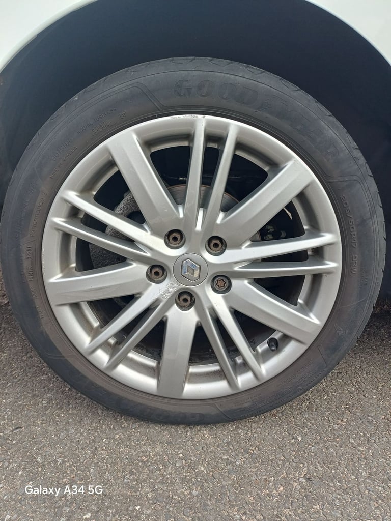Renault, MEGANE, Estate, 2013, Manual, 1598 (cc), 5 doors