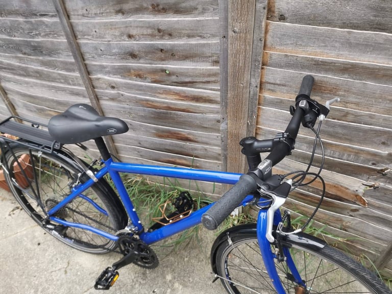 SPECIALIZED MOUNTAIN BIKE 