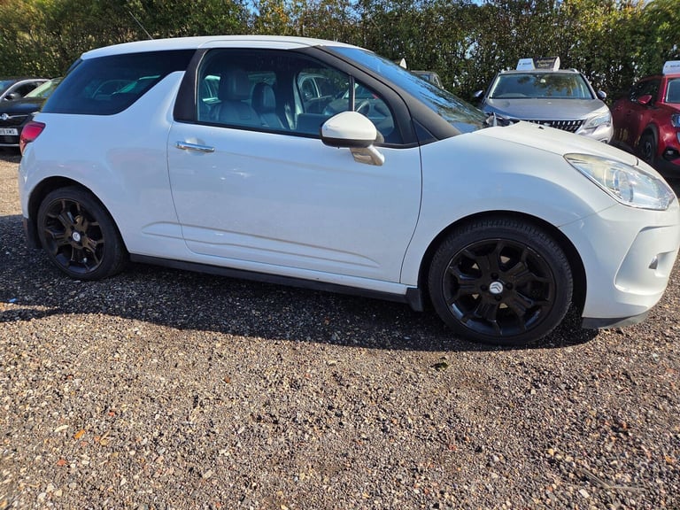 2011 Citroen DS3 1.6 e-HDi Airdream DStyle Euro 5 (s/s) 3dr Diesel