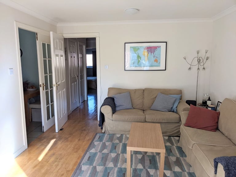 2 bed flat on Apsley Street, Partick