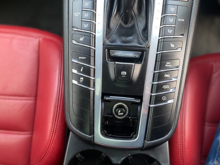 2018 Porsche Macan 3.0T V6 GTS SUV 5dr Petrol PDK 4WD Euro 6 (s/s) (360 ps) ESTATE Petrol Automatic