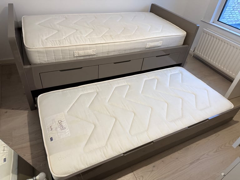 FREE DELIVERY DWELL GREY GLOSS TRUNDLE BED WITH 2 MATTRESSES GOOD CONDITION