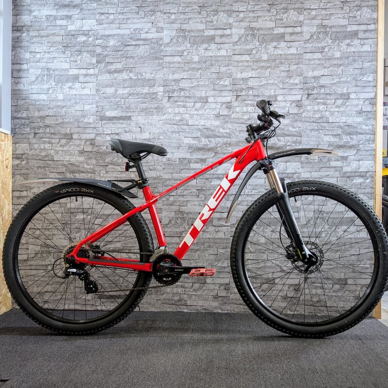 image for Trek Marlin 5 - superb condition - Medium Frame 