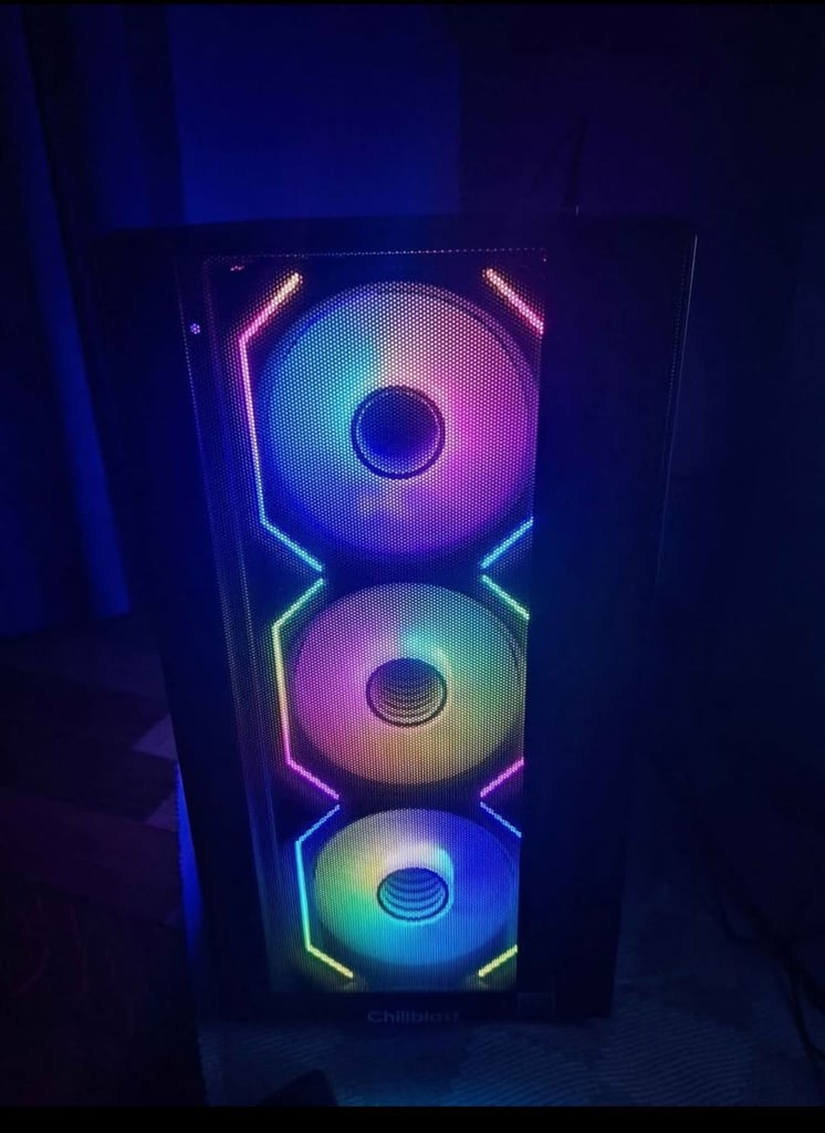 High end Gaming PC – Ryzen 7 / RTX 2080 Super / 16GB RAM / 1TB NVMe SSD