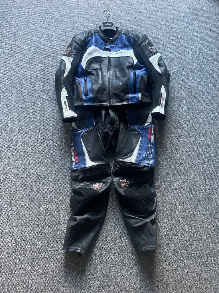 motorbike leathers