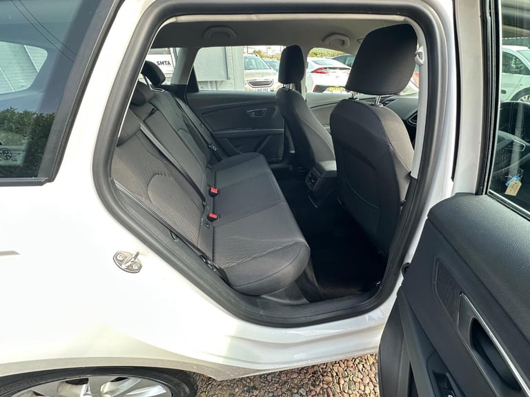 FINANCE AVAILABLE 2015 SEAT LEON 1.6 TDI SE Â?20 ROAD TAX