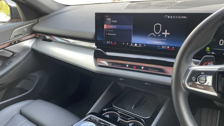  BMW i5 250kW eDrive40 M Sport Pro 84kWh 5dr Auto Estate Electric Automatic
