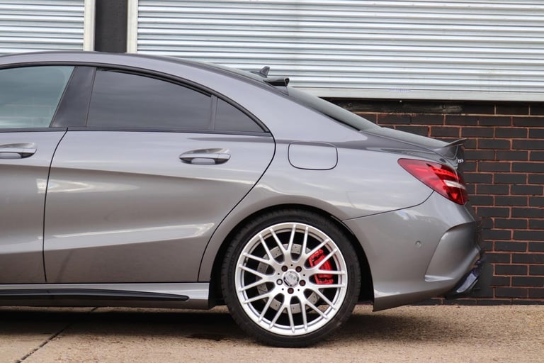  Mercedes-Benz CLA 2.0 CLA45 AMG Coupe SpdS DCT 4MATIC - AMG EXHAUST - FULL SPEC