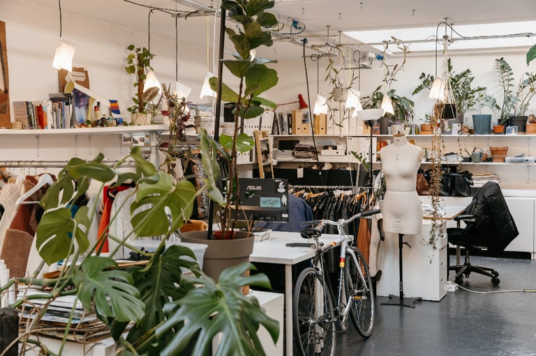 Join SHED Today for a Free Month of Desk Space + Refer a Friend for a Second Month Free!