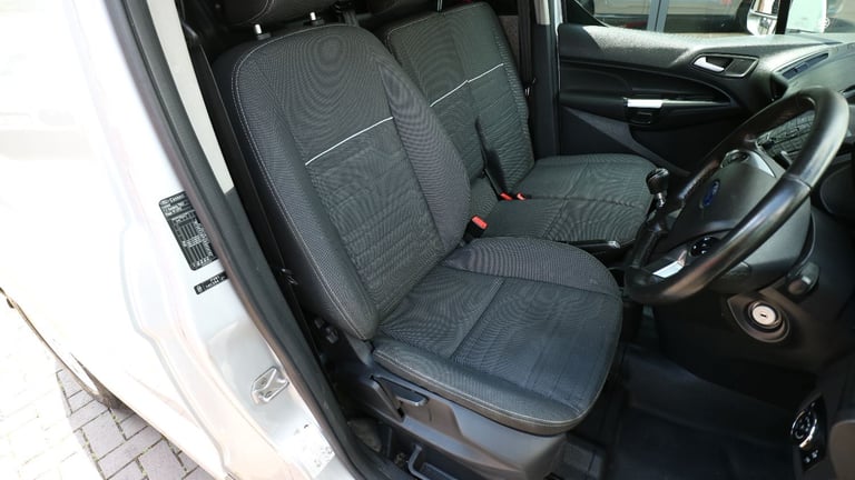 FORD TRANSIT 200 LIMITED PV Silver Manual Diesel, 2016