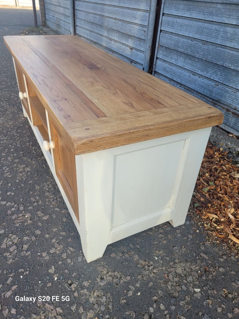 Solid oak topped television unit, delivery available 