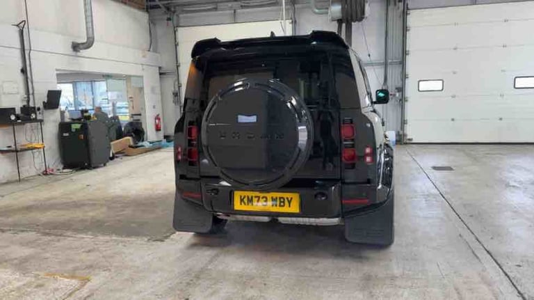 2024 Land Rover Defender 110 3.0 D300 MHEV X-Dynamic SE SUV 5dr Diesel Auto 4WD Euro 6 (s/s) (300...