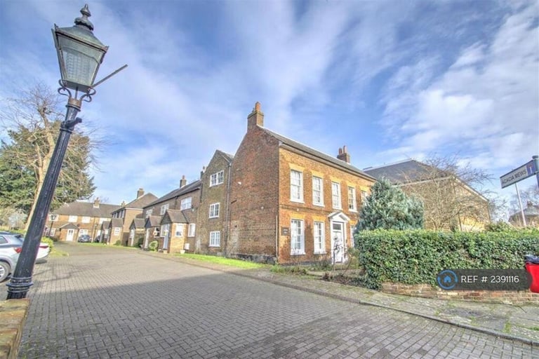 image for 1 bedroom flat in Harmondsworth, Harmondsworth, West Drayton, UB7 (1 bed) (#2391116)