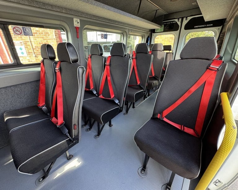 2018 Peugeot Boxer 2.0 BlueHDi H2 17 Seat Minibus LITE (PSV) 130ps Minibus Diesel Manual