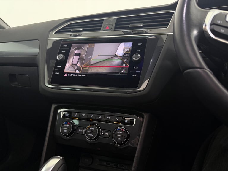 2020 Volkswagen Tiguan 2.0 TSi 230 4Motion SEL 5dr DSG ESTATE PETROL Automatic