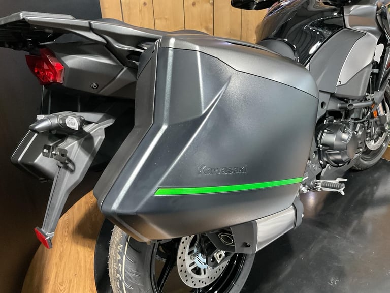 Kawasaki Versys 1100 2025 Brand New! Last 1! FREE TOURING KIT! FREE UK DELIVERY!