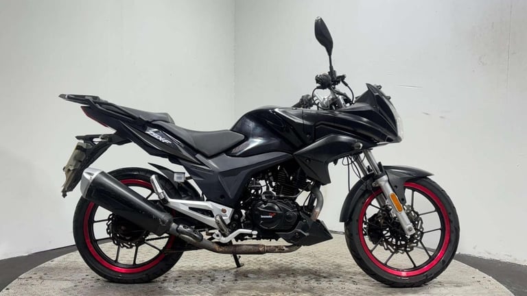 Lexmoto ZSX 125 Naked Petrol Manual Euro 4 (10 ps)