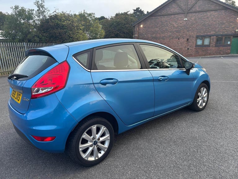 Ford, FIESTA, Hatchback, 2009, Manual, 1242 (cc), 5 doors
