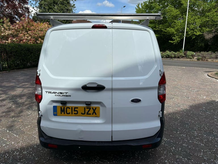 FORD TRANSIT COURIER 1.5 TDCi 2015