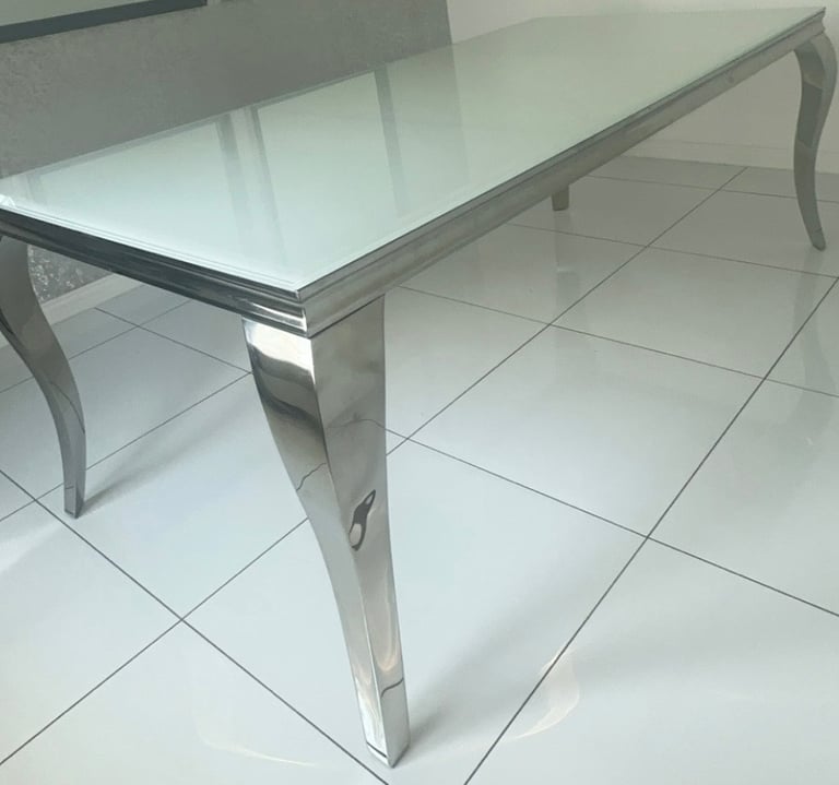 image for Dining table 