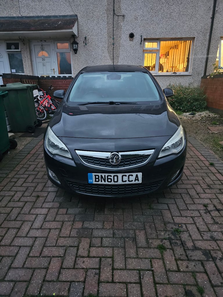 Vauxhall, ASTRA, Hatchback, 2010, Manual, 1598 (cc), 5 doors