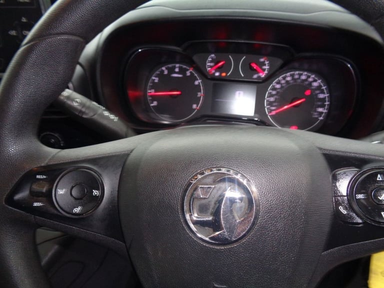 2019 69 VAUXHALL COMBO 1.6 TURBO D 2300 SPORTIVE PANEL VAN 4DR DIESEL NO VAT 