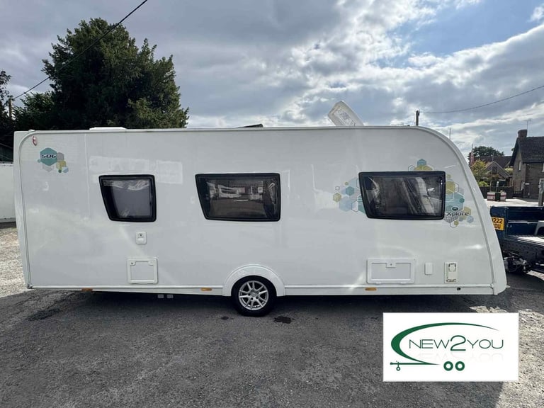 2021 Elddis Xplore 586 - 6 Berth - FIXED BUNKS Caravan - STOCK NO E168