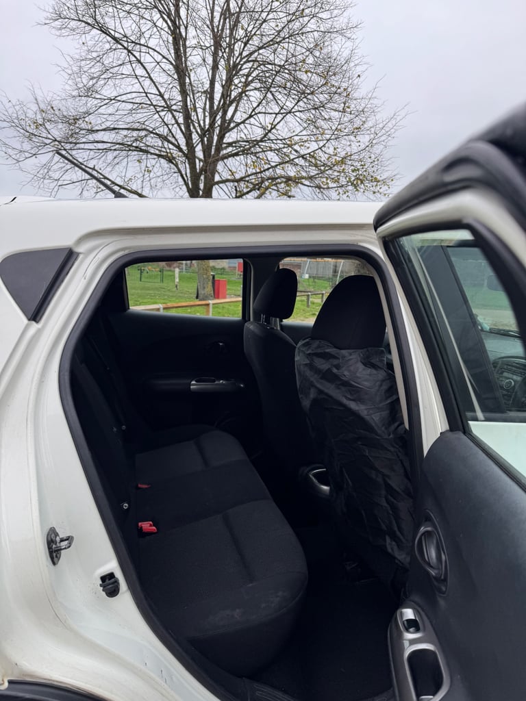 Nissan, JUKE, Hatchback, 2014, Manual, 1461 (cc), 5 doors