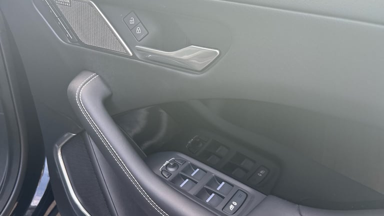 2022 Jaguar I-Pace 294kW EV400 HSE Black 90kWh 5dr Auto 11kW Charger Electric Estate Estate Elect...