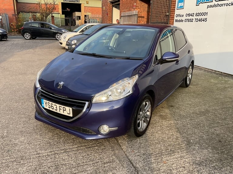 2015 Peugeot 208 1.4 HDi Allure 5dr HATCHBACK DIESEL Manual